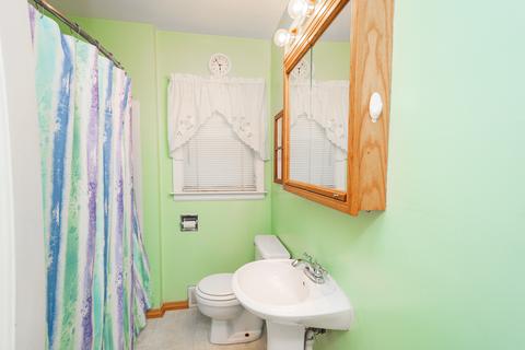 706 E Wood St, Bloomington, IL 61701 photo 8