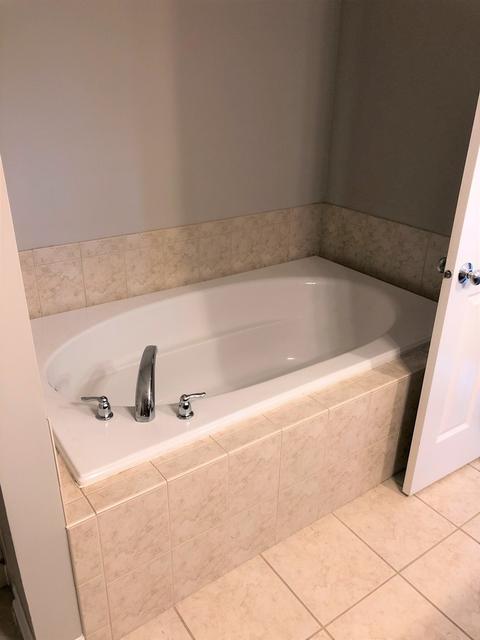 16403 S Arbor Dr, Plainfield, IL 60586 photo 13