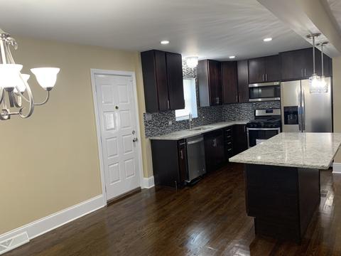 12500 S Edbrooke Ave, Chicago, IL 60628 photo 8