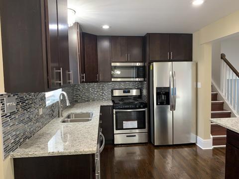 12500 S Edbrooke Ave, Chicago, IL 60628 photo 7