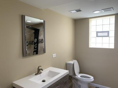 12500 S Edbrooke Ave, Chicago, IL 60628 photo 17