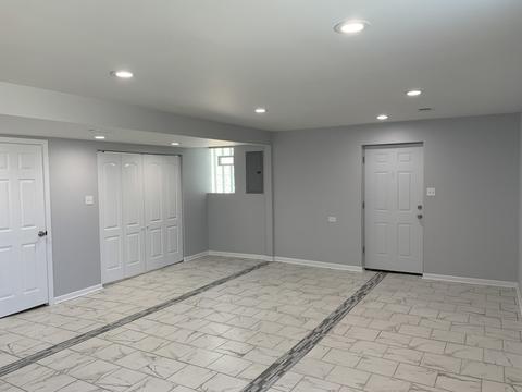 12500 S Edbrooke Ave, Chicago, IL 60628 photo 14