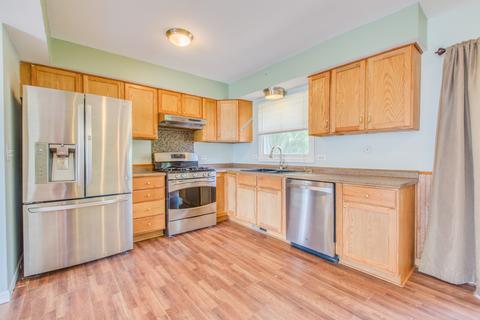 1802 May Dr, Johnsburg, IL 60051 photo 6