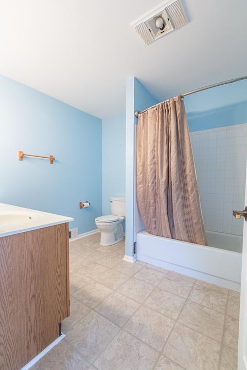 1802 May Dr, Johnsburg, IL 60051 photo 13