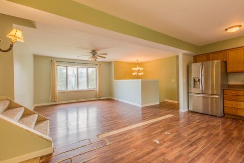 1802 May Dr, Johnsburg, IL 60051 photo 9