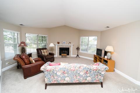 1004 Interloch Ct, Algonquin, IL 60102 photo 5