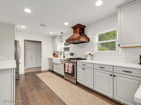 404 Countryside Dr, Wheaton, IL 60187 photo 4