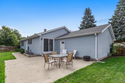 5112 Cambridge Dr, Mchenry, IL 60050 photo 12