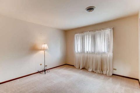 1494 Maple Ln, Elgin, IL 60123 photo 20