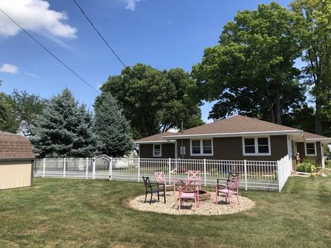 834 E Locust St, Ladd, IL 61329 photo 16