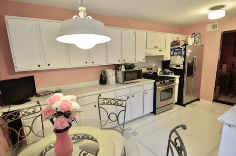 1157 Middlebury Ln #2A, Wheeling, IL 60090 photo 4