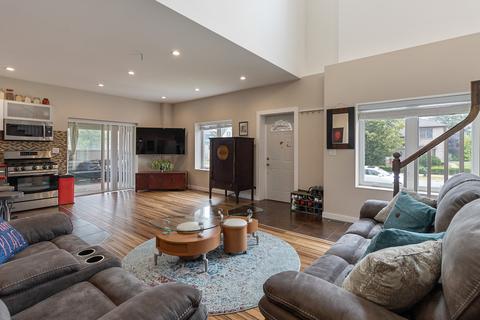 3423 Ruby St, Franklin Park, IL 60131 photo 8