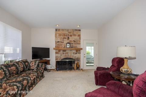 13635 S Redbud Dr, Plainfield, IL 60544 photo 3