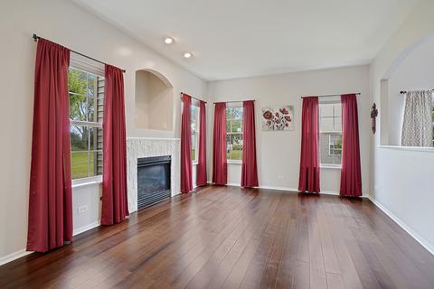 3863 Munson St, Plano, IL 60545 photo 8