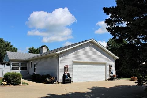 2003 Terrace Ln, Morrison, IL 61270 photo 4