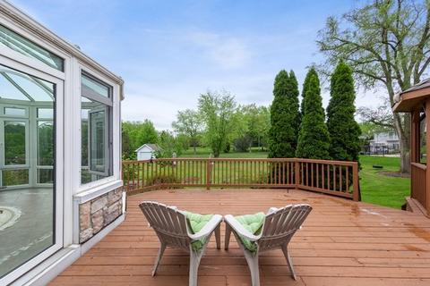 539 Ridgemoor Dr, Willowbrook, IL 60527 photo 19