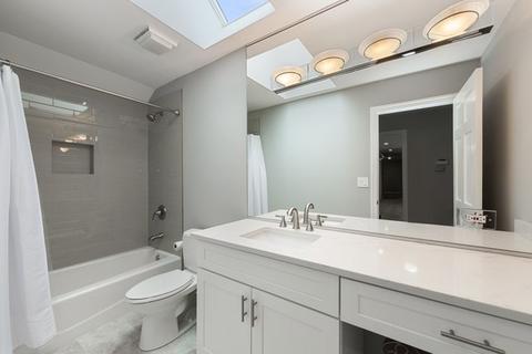 539 Ridgemoor Dr, Willowbrook, IL 60527 photo 22