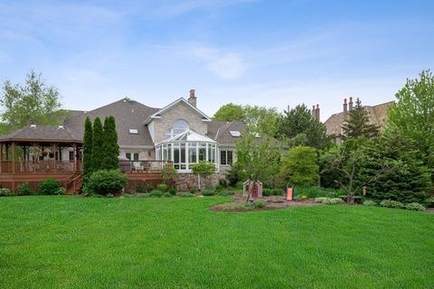 539 Ridgemoor Dr, Willowbrook, IL 60527 photo 32