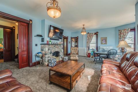 709 E Main St, Plano, IL 60545 photo 15