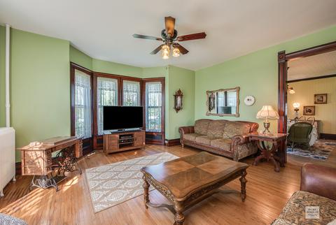 709 E Main St, Plano, IL 60545 photo 13