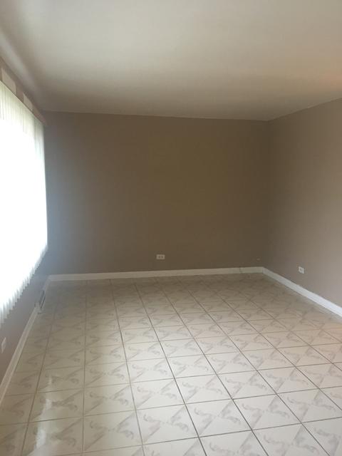 843 Valley Stream Dr #B, Wheeling, IL 60090 photo 3