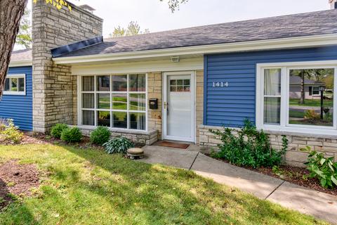 1414 N Scott St, Wheaton, IL 60187 photo 2