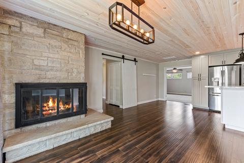 1414 N Scott St, Wheaton, IL 60187 photo 4