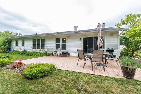 3690 Winston Pl, Hoffman Estates, IL 60192 photo 23