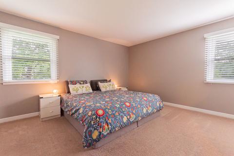 3690 Winston Pl, Hoffman Estates, IL 60192 photo 13