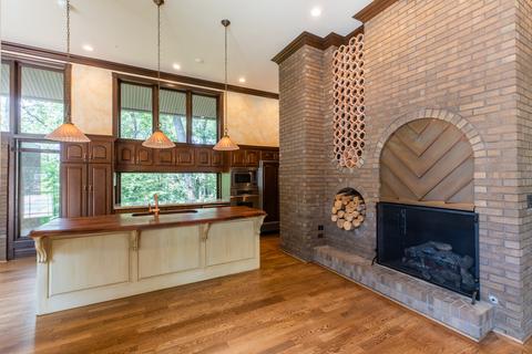27 W221 Mack Rd, Wheaton, IL 60189 photo 12