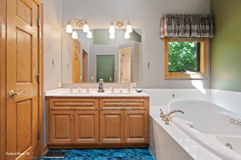 915 N River Rd, Algonquin, IL 60102 photo 15