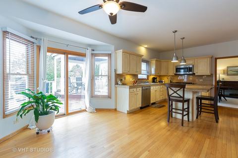 2120 Carlisle St, Algonquin, IL 60102 photo 6