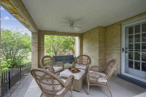 600 E Parkway Rd, Riverside, IL 60546 photo 18