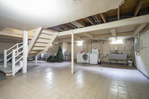 600 E Parkway Rd, Riverside, IL 60546 photo 25