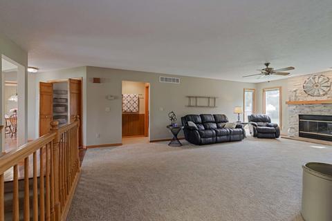 803 Trimmer Dr, Hudson, IL 61748 photo 16