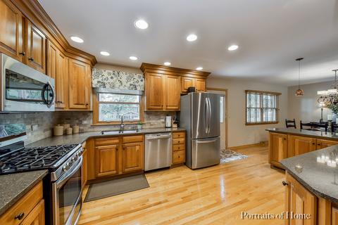 1606 Center Ave, Wheaton, IL 60189 photo 4