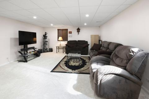 2325 Tracy Ln, Algonquin, IL 60102 photo 25