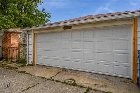 7808 S Eberhart Ave, Chicago, IL 60619 photo 25