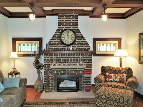 317 Everett St, Dixon, IL 61021 photo 6