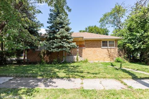 520 E 152nd St, Phoenix, IL 60426 photo 1