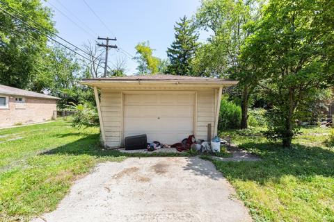 520 E 152nd St, Phoenix, IL 60426 photo 7