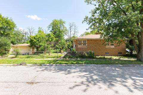 520 E 152nd St, Phoenix, IL 60426 photo 5