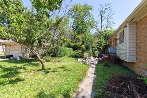 520 E 152nd St, Phoenix, IL 60426 photo 10