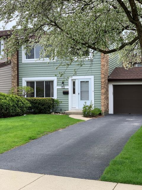 712 Lakeside Cir Dr, Wheeling, IL 60090 photo 3