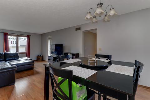 1 Starlight Ct, Bloomington, IL 61704 photo 12