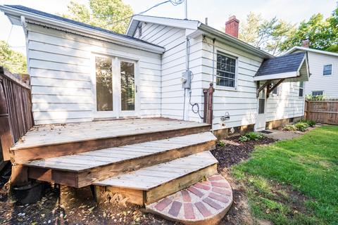 1107 S Linden St, Normal, IL 61761 photo 21