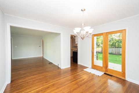 1107 S Linden St, Normal, IL 61761 photo 7