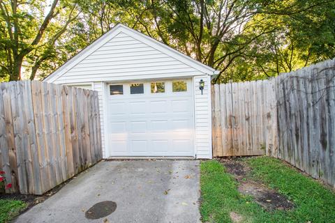 1107 S Linden St, Normal, IL 61761 photo 22