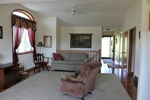 15539 Henry Rd #A, Morrison, IL 61270 photo 5