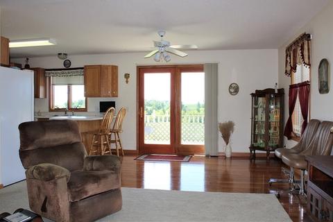 15539 Henry Rd #A, Morrison, IL 61270 photo 7